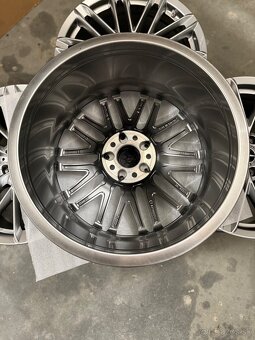 Hliníkové disky 5x112 R19 Mercedes Benz S Class W223 - 9