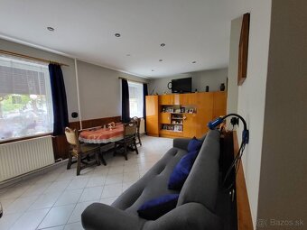 Dunakiliti – Rekonštruovaný dom a garzónka na veľkom pozemku - 9