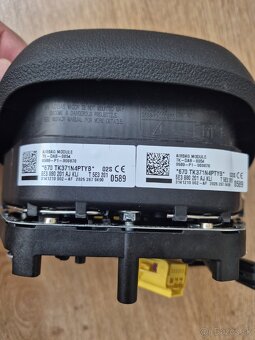 SKODA VYHRIEVANY MULTIFUNKČNÝ VOLANT S PADLAMI DSG - 9