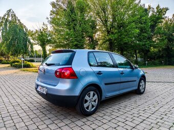 Volkswagen Golf 5 1.4 55kw len 161676km nová STK - 9