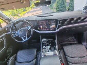 Volkswagen Tuareg - 9