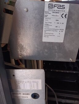 Predajný automat - 9