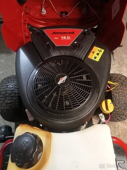 Zahradny traktor - 9