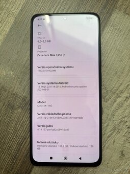 Poco F3 black 6/128 - 9
