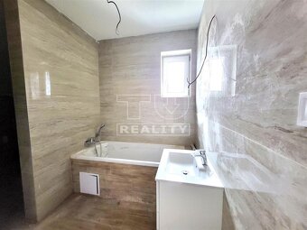Predám 4-izbový byt s balkónom a garážou, novostavba,... - 9