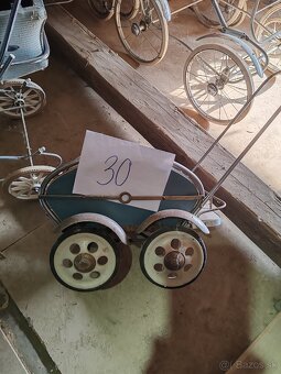 Retro staré kočíky - 9