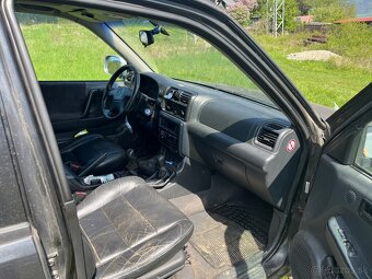 Opel Fontera B 2,2 benzín - 9