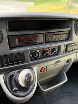 Renault Master 2.5dci - 9