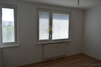 NA PREDAJ: 1izbový byt 30m2, kompletná rekonštrukcia - Trnav - 9