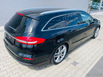 Ford Mondeo Combi 2019 EcoBoost 1.5 benzín (porucha motora) - 9