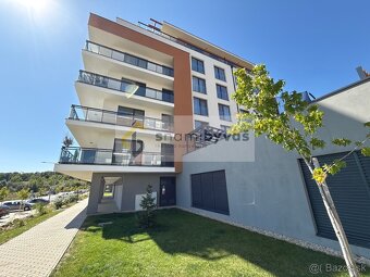 Príjemný 2 i byt s loggiou 14 m2, Panoráma - 9