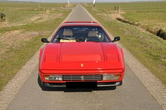 Ferrari 328 GTS z roku 1987 - 9