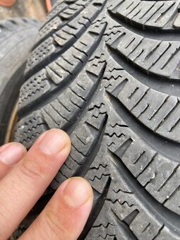 Zimná sada pneu na diskoch + 5ks puklíc 175/65 R15 - 9